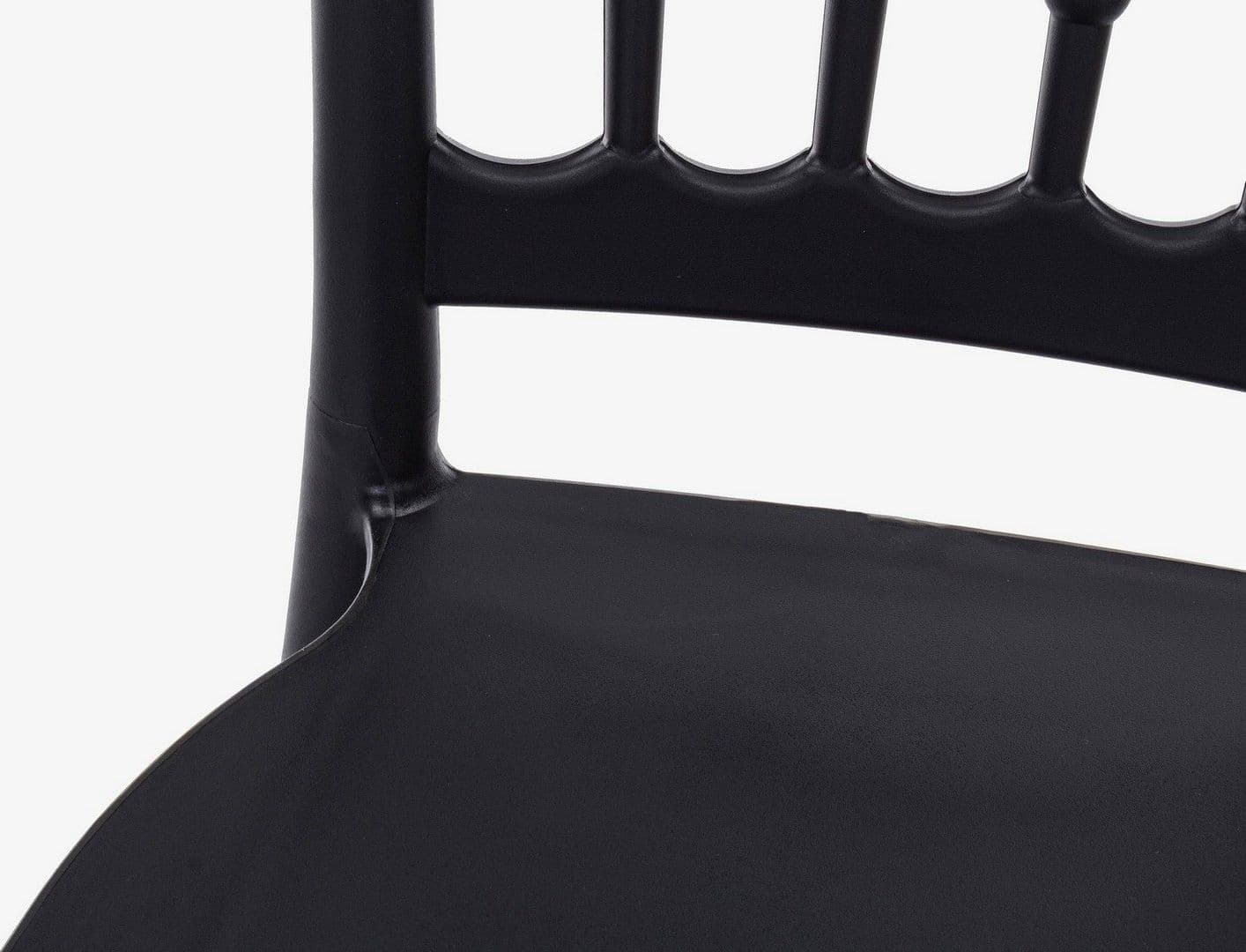 Sedia "Cooper" con seduta e gambe in polipropilene, per arredo interno 40,5 x 41 x h 89 cm Casa e cucina/Arredamento/Sala da pranzo/Sedie Decor Space - Altamura, Commerciovirtuoso.it