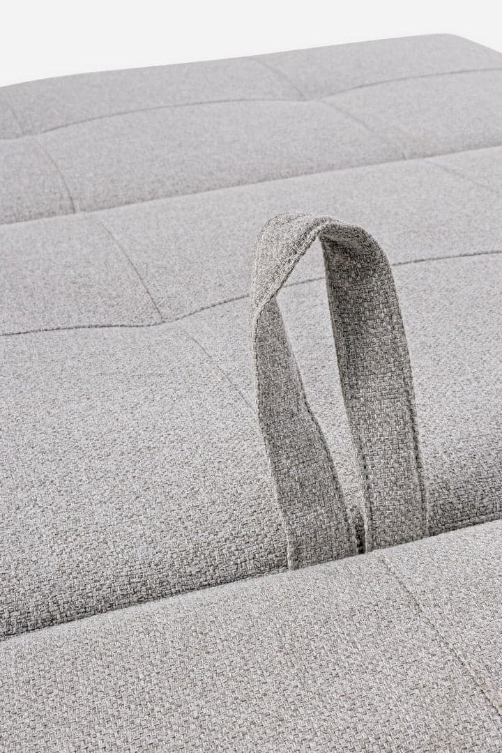Divano letto "Hayden" con struttura in acciaio e imbottitura comoda, 95 x 96 x 79 h cm in Divani Decor Space - Altamura, commercioVirtuoso.it