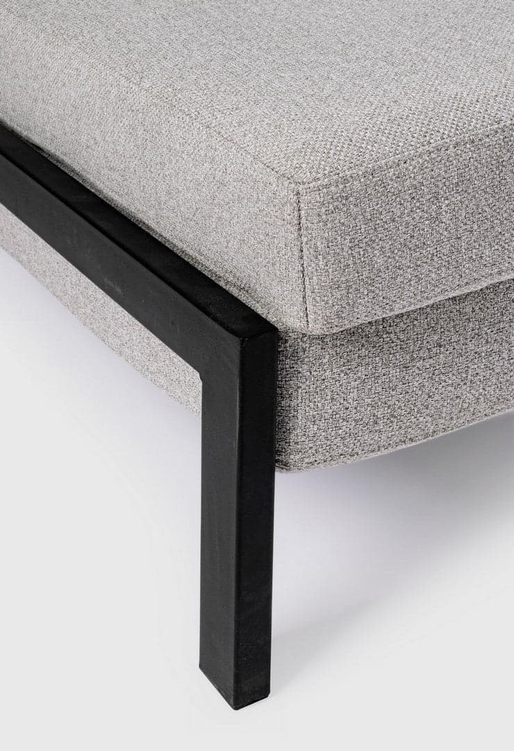 Divano letto "Hayden" con struttura in acciaio e imbottitura comoda, 95 x 96 x 79 h cm in Divani Decor Space - Altamura, commercioVirtuoso.it
