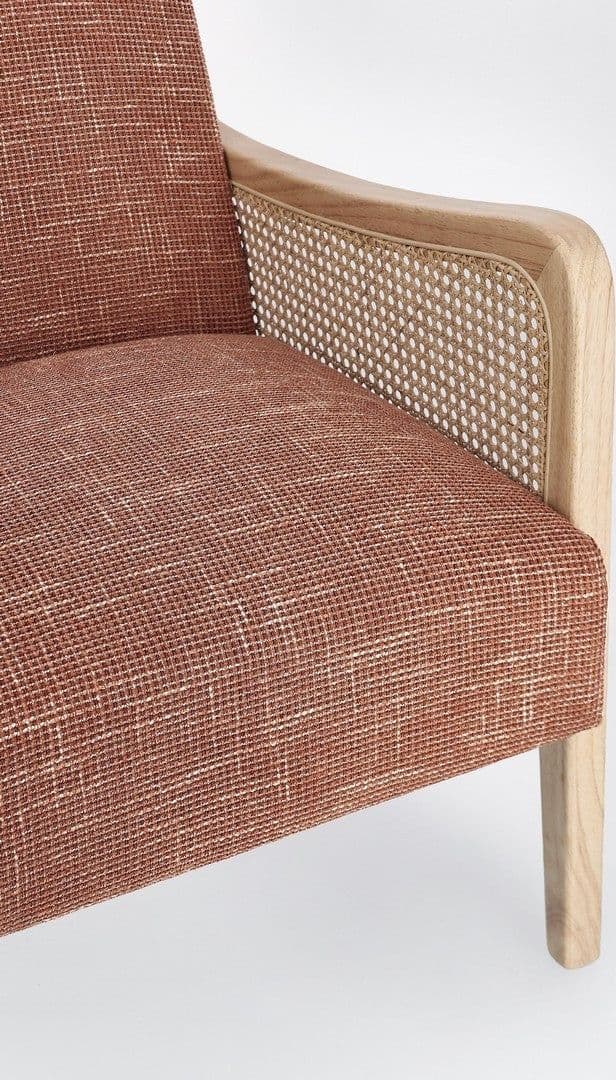 Poltrona "Deanna" per interno, Struttura In Legno Di Pino E Compensato 67.5 x 82 x 83h cm in Poltrone Decor Space - Altamura, commercioVirtuoso.it