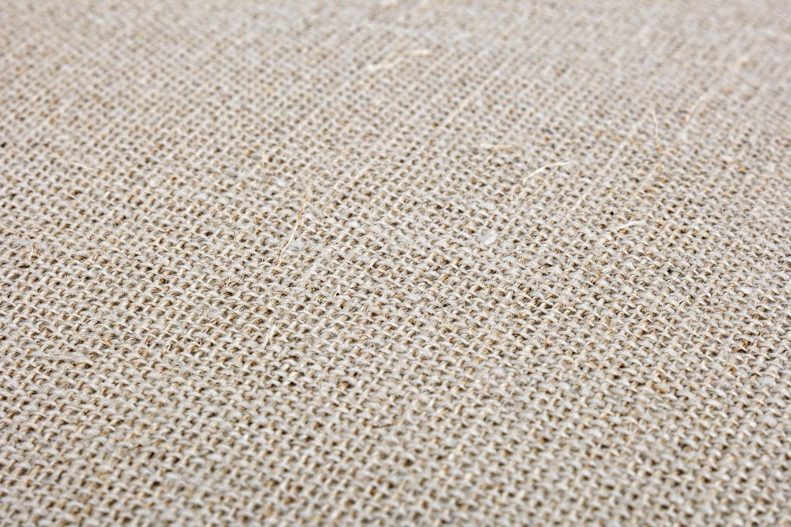 Poltrona "Catherine" per interno, Struttura In Legno Di Mango Massiccio Invecchiato 70 x 72 x 102h cm in Poltrone Decor Space - Altamura, commercioVirtuoso.it