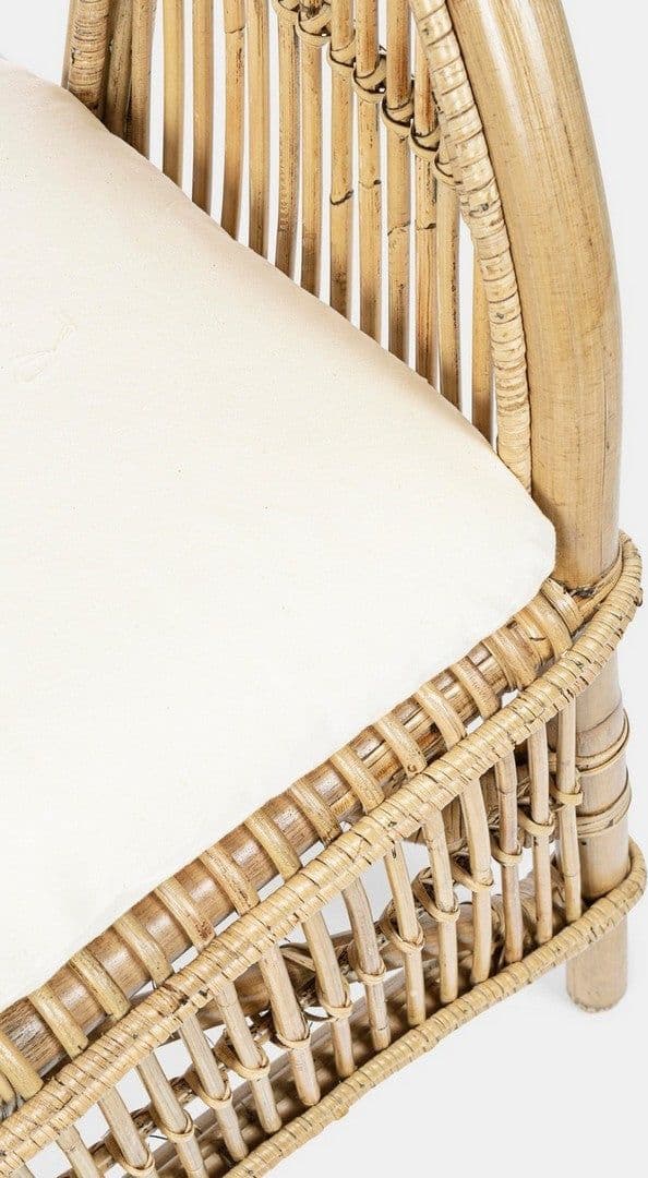 Poltrona "Consuelo" per interno, in Rattan Naturale con cuscino h 82 cm in Poltrone Decor Space - Altamura, commercioVirtuoso.it