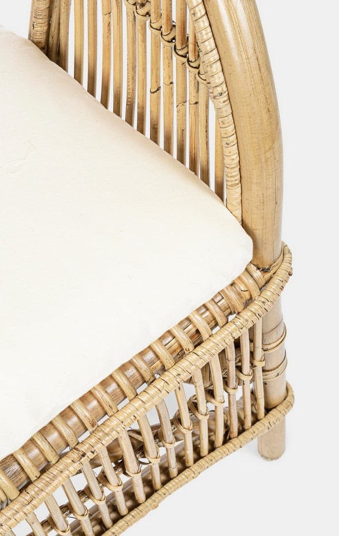 Poltrona "Consuelo" per interno, in Rattan Naturale con cuscino h 82 cm in Poltrone Decor Space - Altamura, commercioVirtuoso.it