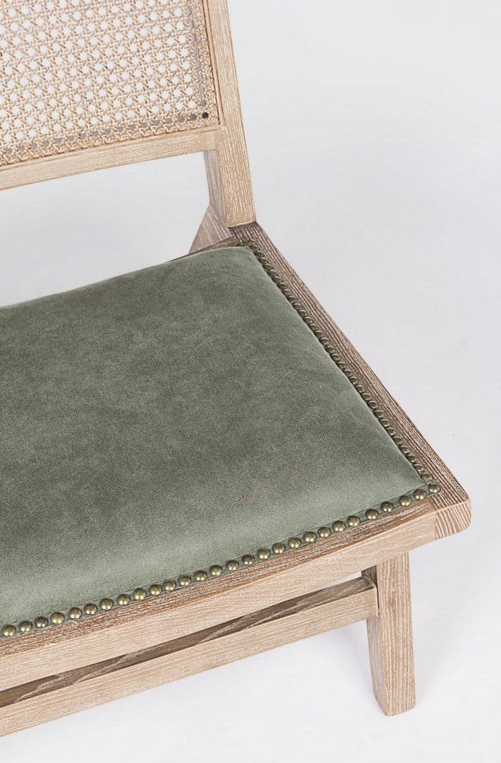 Poltrona "Cortilia" per interno, Struttura In Legno Di Frassino Con Finitura A Base Di Nitrocellulosa, 56 x 76 x 76.5h cm in Poltrone Decor Space - Altamura, commercioVirtuoso.it