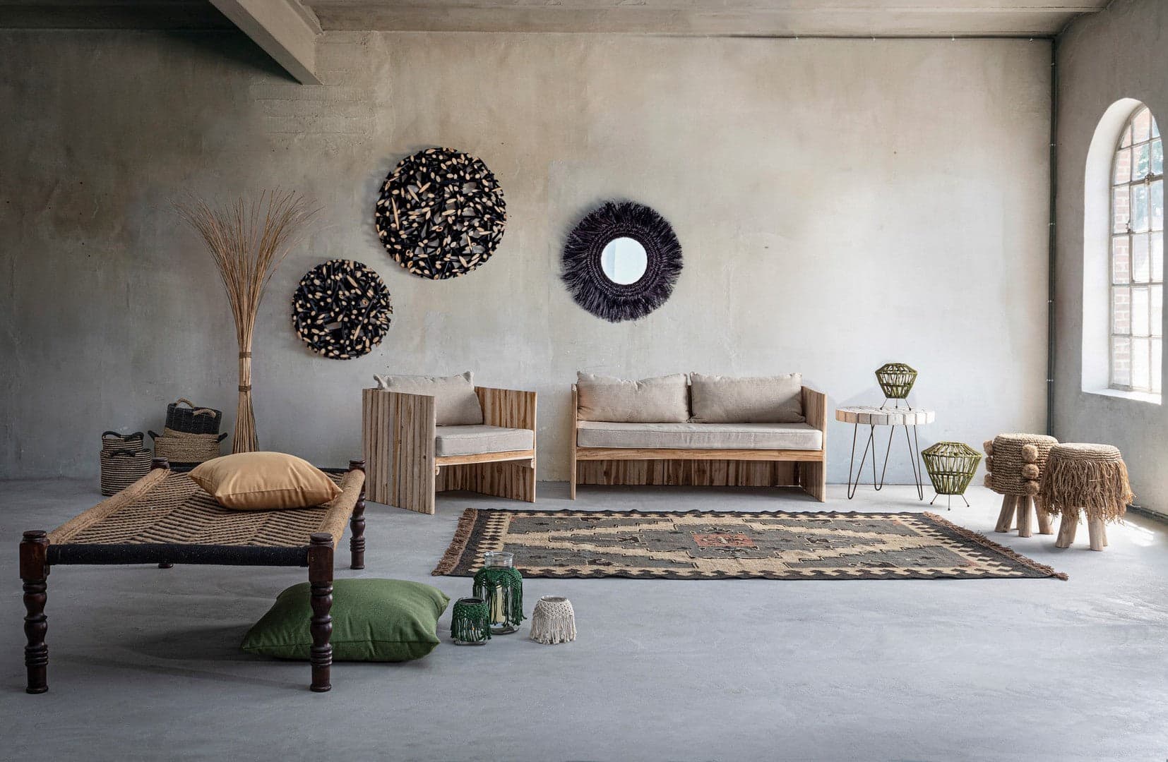 Panca "Khat Tamil" per interno, con Struttura In Legno Sheesham E Seduta In Corde Di Cotone, da 176x86x46h cm Casa e cucina/Arredamento/Ingresso/Panche contenitore Decor Space - Altamura, Commerciovirtuoso.it