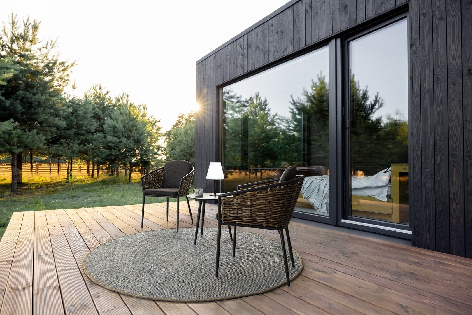 Tavolino ovale "Ridley" con struttura in alluminio per esterno e giardino, resistente in Tavoli standard Decor Space - Altamura, commercioVirtuoso.it