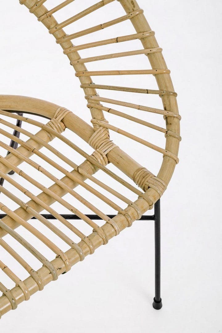 Poltrona "Tolima" per interno, Struttura In Acciaio Verniciato A Polvere Epossidica, Intreccio In Kubu Jawit 58 x 73 x 77.5h cm in Poltrone Decor Space - Altamura, commercioVirtuoso.it