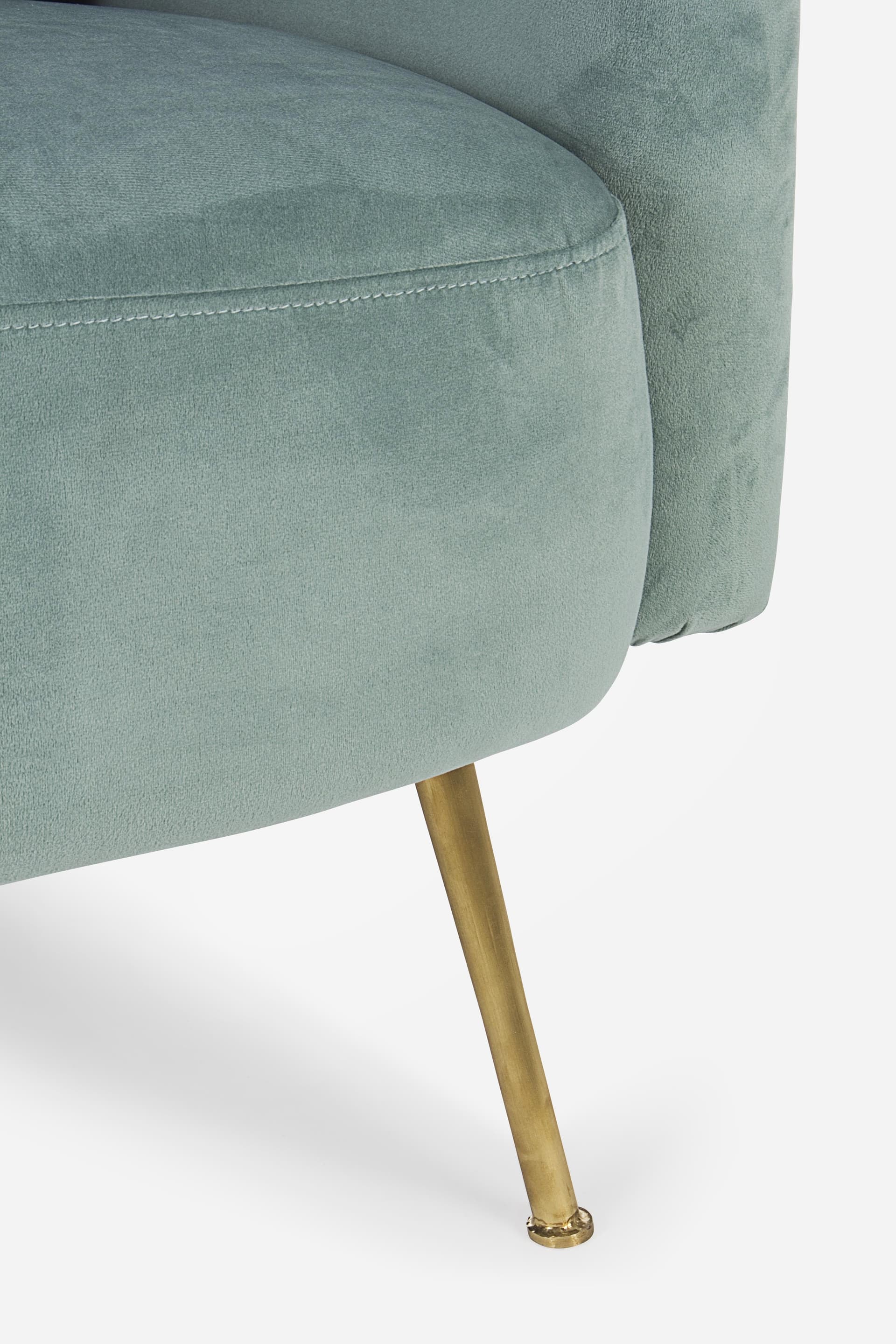 Poltrona "Tenbury" in velluto Tiffany tipo Chester h 80 cm arredamento per salotto moderno Casa e cucina/Arredamento/Soggiorno/Poltrone e sedie/Poltrone Decor Space - Altamura, Commerciovirtuoso.it