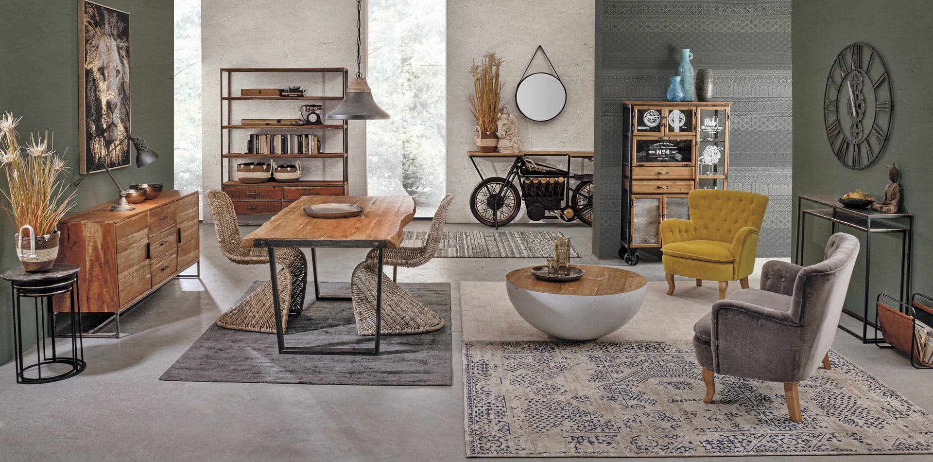 Poltrona "Orlins" per interno, Struttura In Legno Di Pino, Rivestimento In Cotone Trapuntato, Effetto Velluto Capitonne' 71.5 x 72.5 x 79h cm in Poltrone Decor Space - Altamura, commercioVirtuoso.it