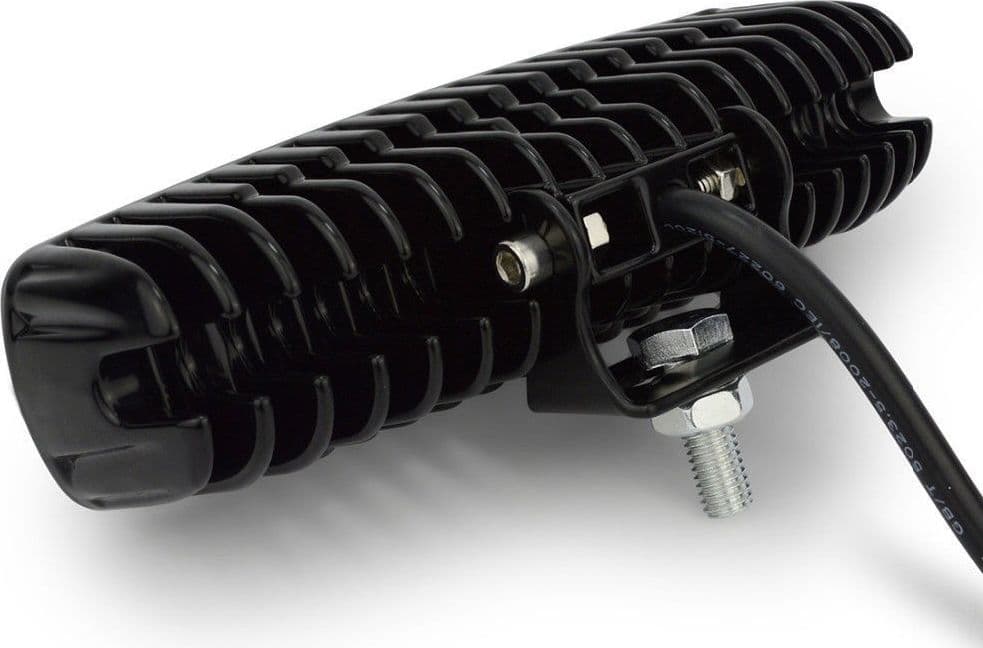 Faretto 18W 6 LED 12V Luce Fredda 6000K 60° IP67 per FUORISTRADA BARCHE 1770lm - 4