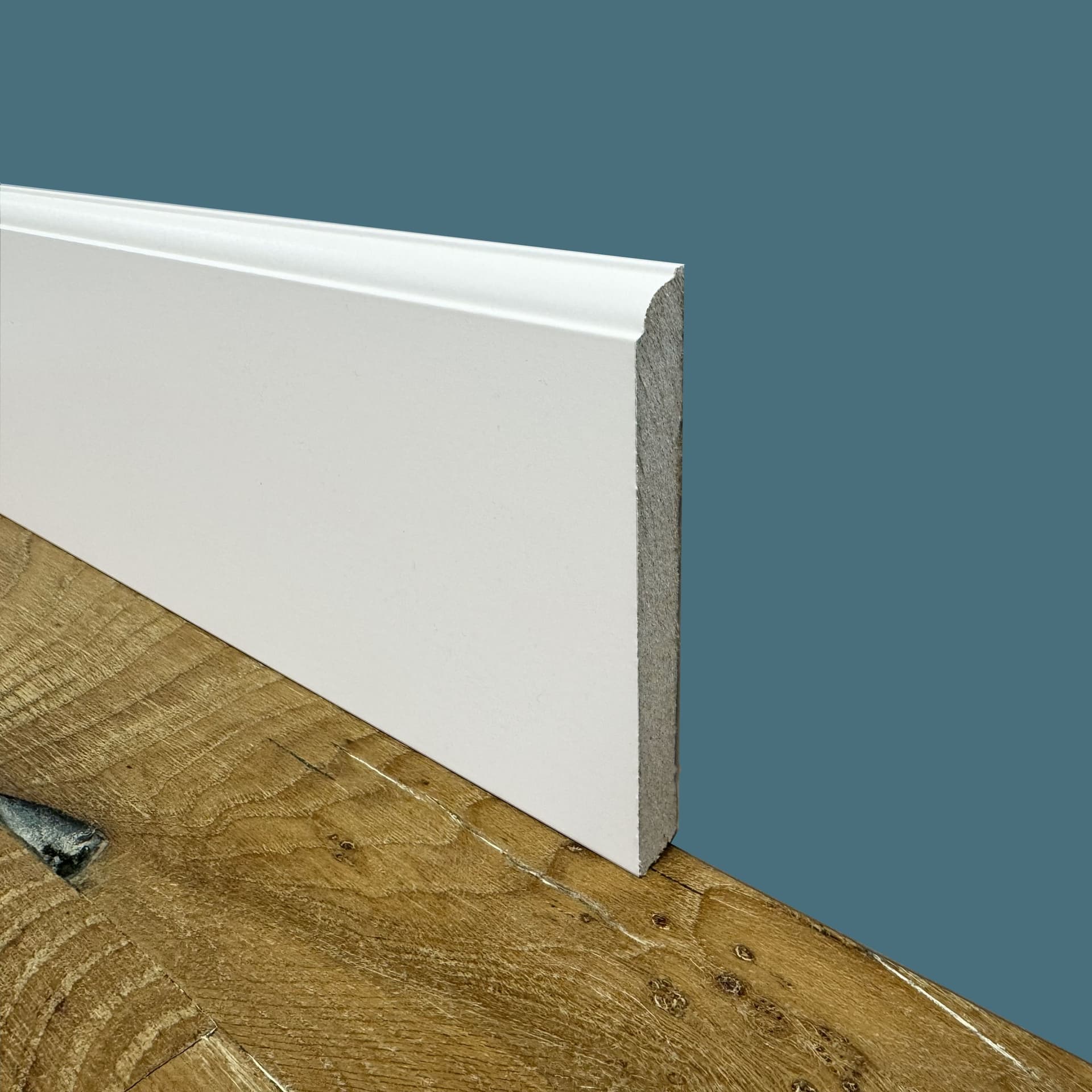 100ml di BATTISCOPA ZOCCOLINO FIRENZE in FIBRA DI LEGNO COMPATTA 120X12 BIANCO - Eternal Parquet
