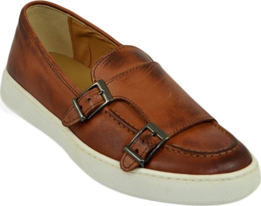 Mocassino doppia fibbia in pelle con suola sportiva - Auro Luxury Sport in Loafer e mocassini Affari di Famiglia - Sant’Angelo a Cupolo, commercioVirtuoso.it