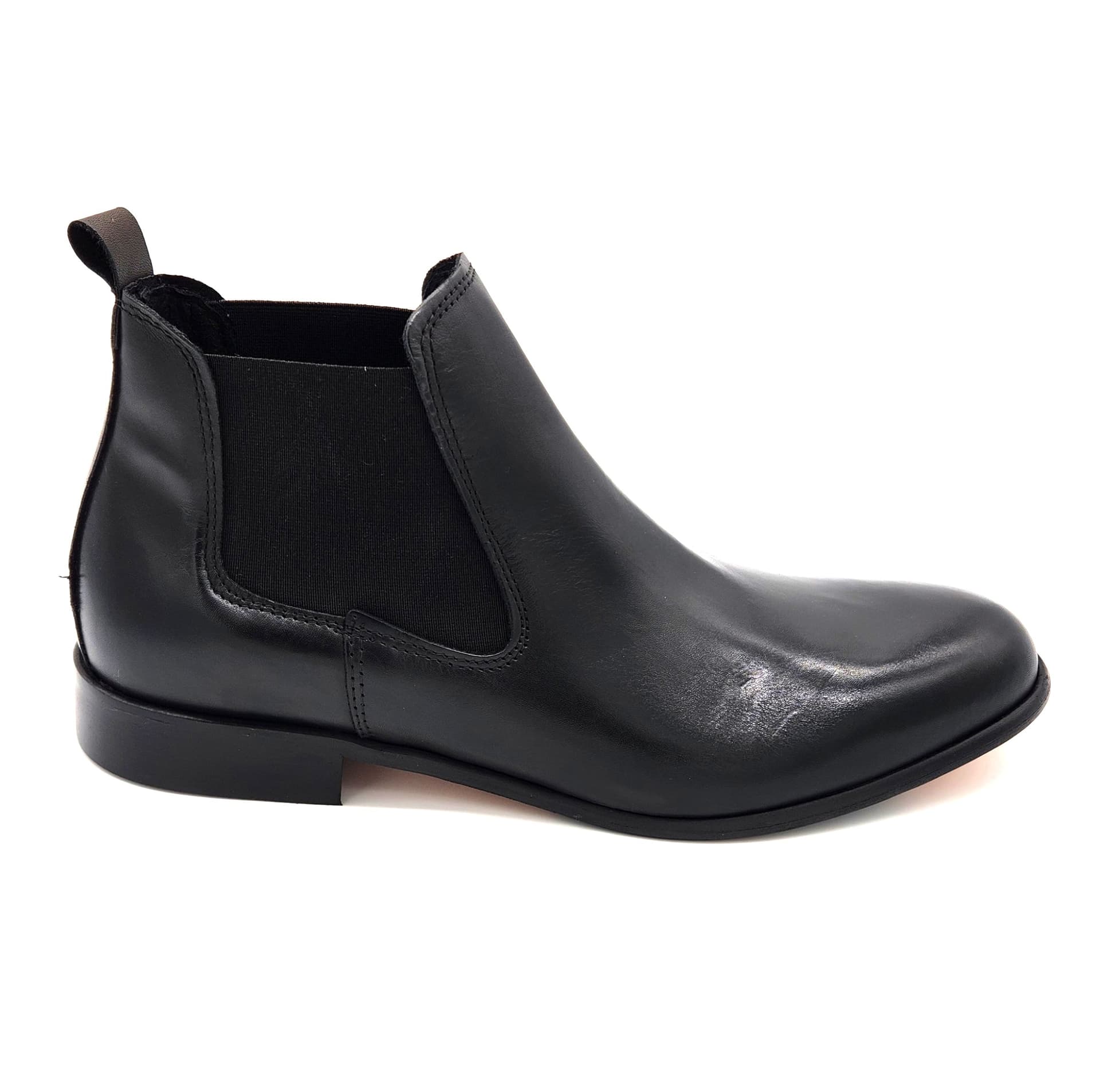 Auro Boots in Stivali Affari di Famiglia - Sant’Angelo a Cupolo, commercioVirtuoso.it