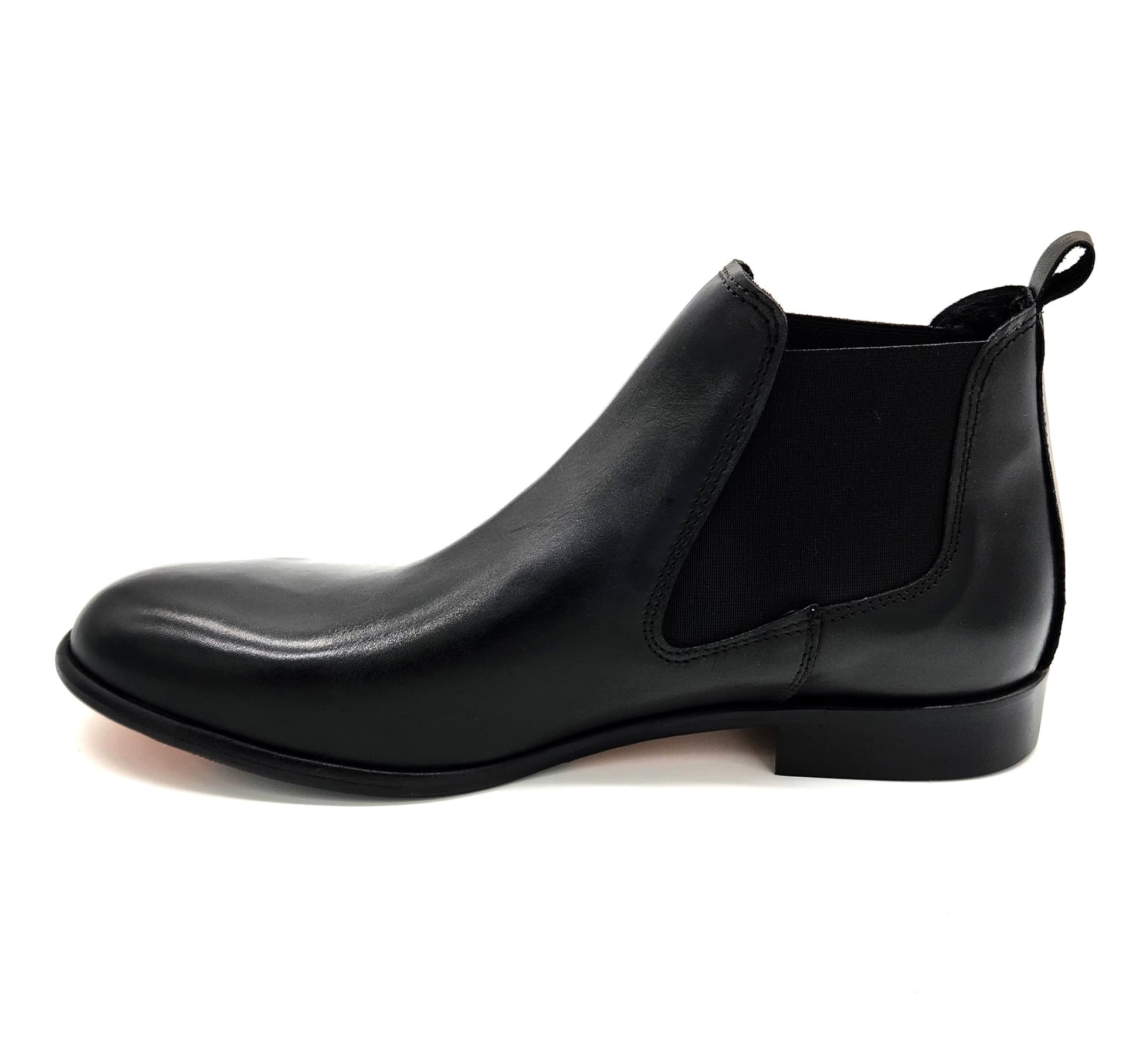 Auro Boots in Stivali Affari di Famiglia - Sant’Angelo a Cupolo, commercioVirtuoso.it