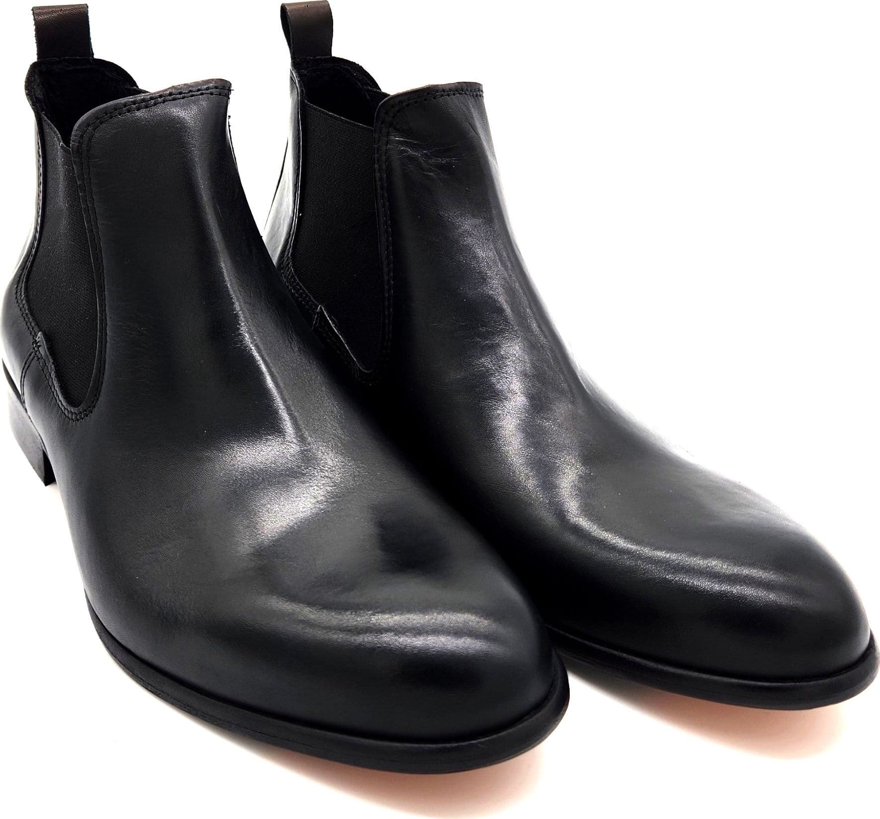 Auro Boots in Stivali Affari di Famiglia - Sant’Angelo a Cupolo, commercioVirtuoso.it