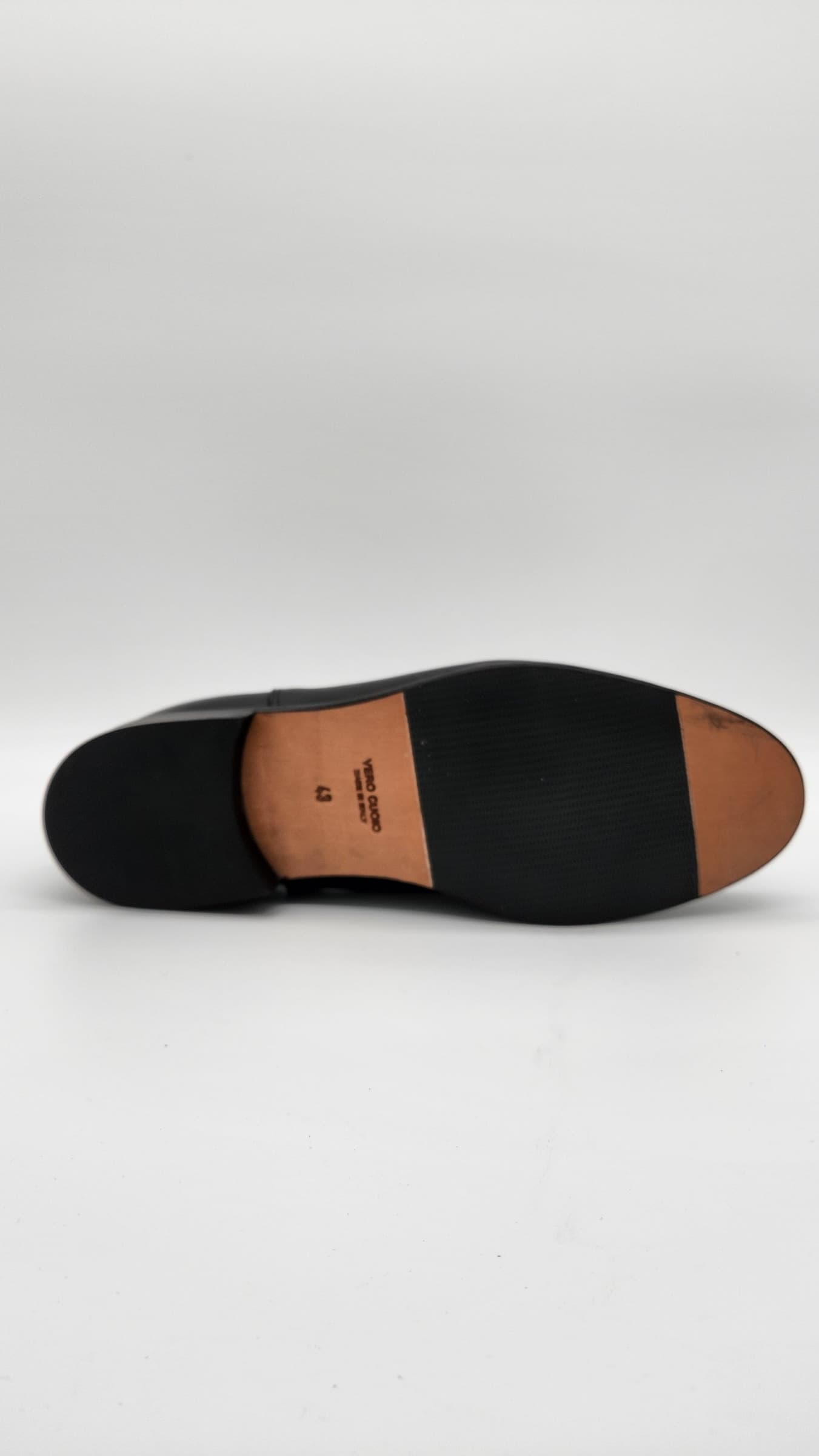 Auro Boots in Stivali Affari di Famiglia - Sant’Angelo a Cupolo, commercioVirtuoso.it