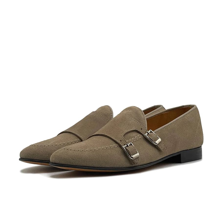Mocassino doppia fibbia in camoscio - Auro Chamois in Loafer e mocassini Affari di Famiglia - Sant’Angelo a Cupolo, commercioVirtuoso.it