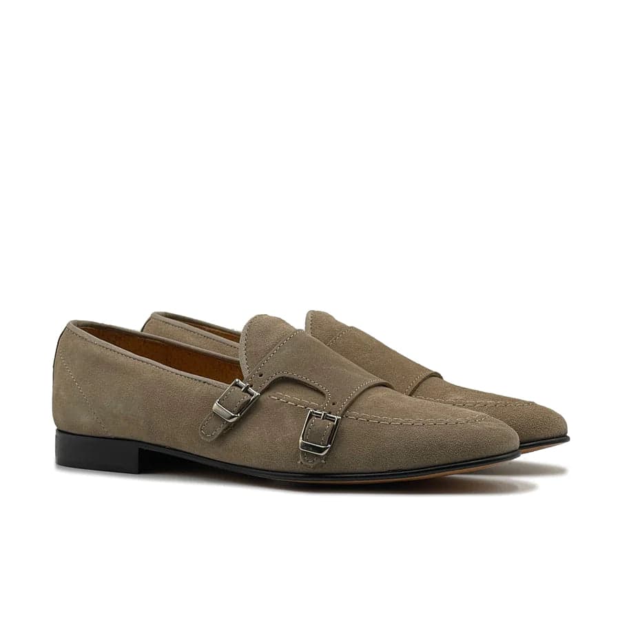 Mocassino doppia fibbia in camoscio - Auro Chamois in Loafer e mocassini Affari di Famiglia - Sant’Angelo a Cupolo, commercioVirtuoso.it