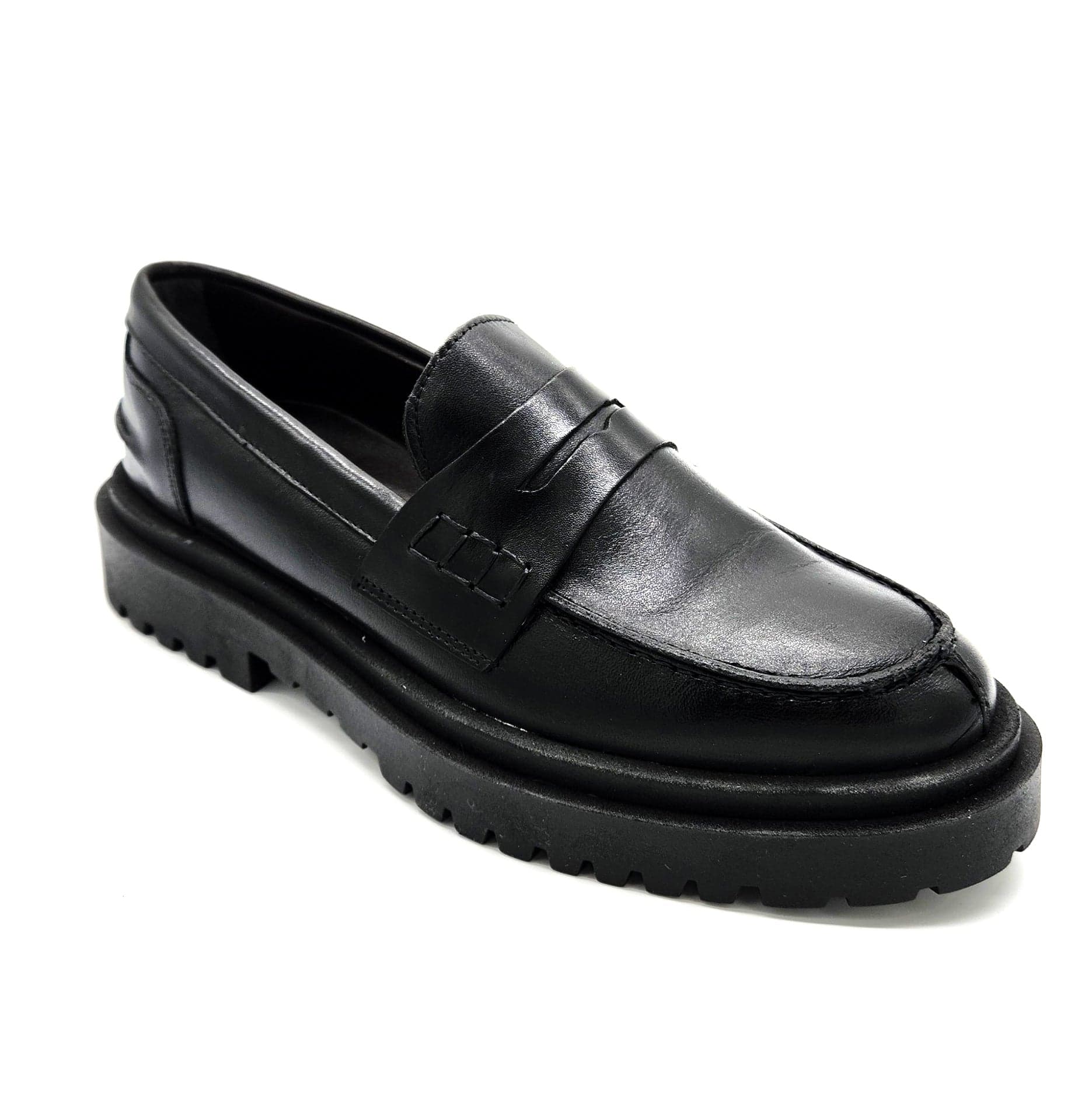 Auro Leon in Loafer e mocassini Affari di Famiglia - Sant’Angelo a Cupolo, commercioVirtuoso.it