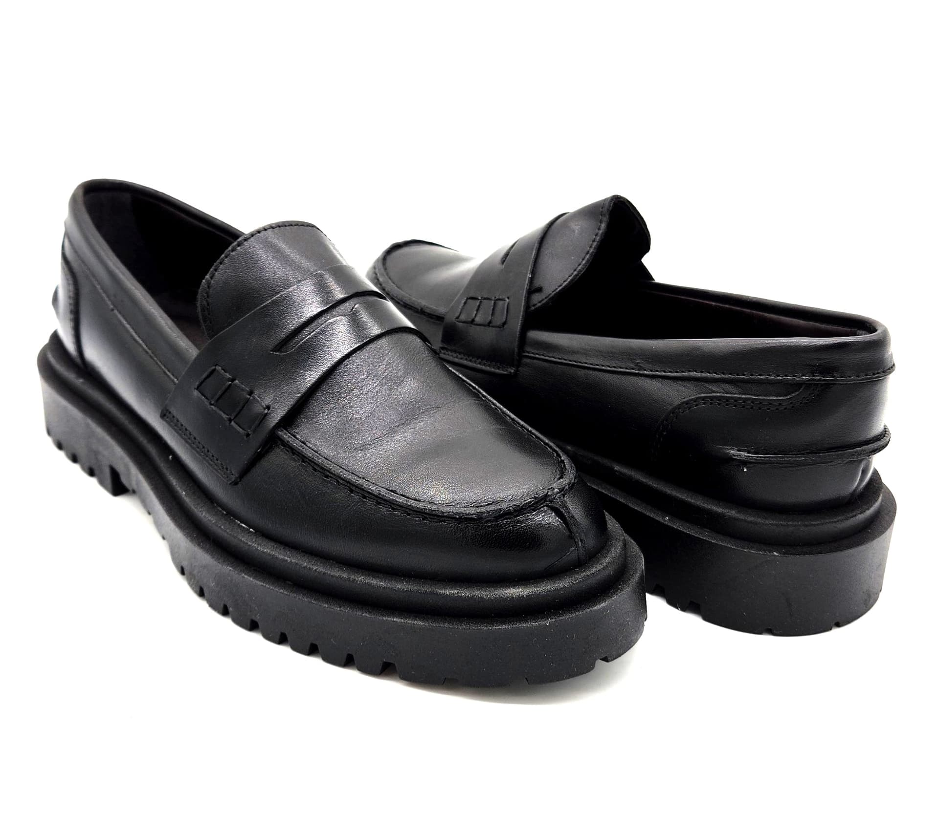 Auro Leon in Loafer e mocassini Affari di Famiglia - Sant’Angelo a Cupolo, commercioVirtuoso.it
