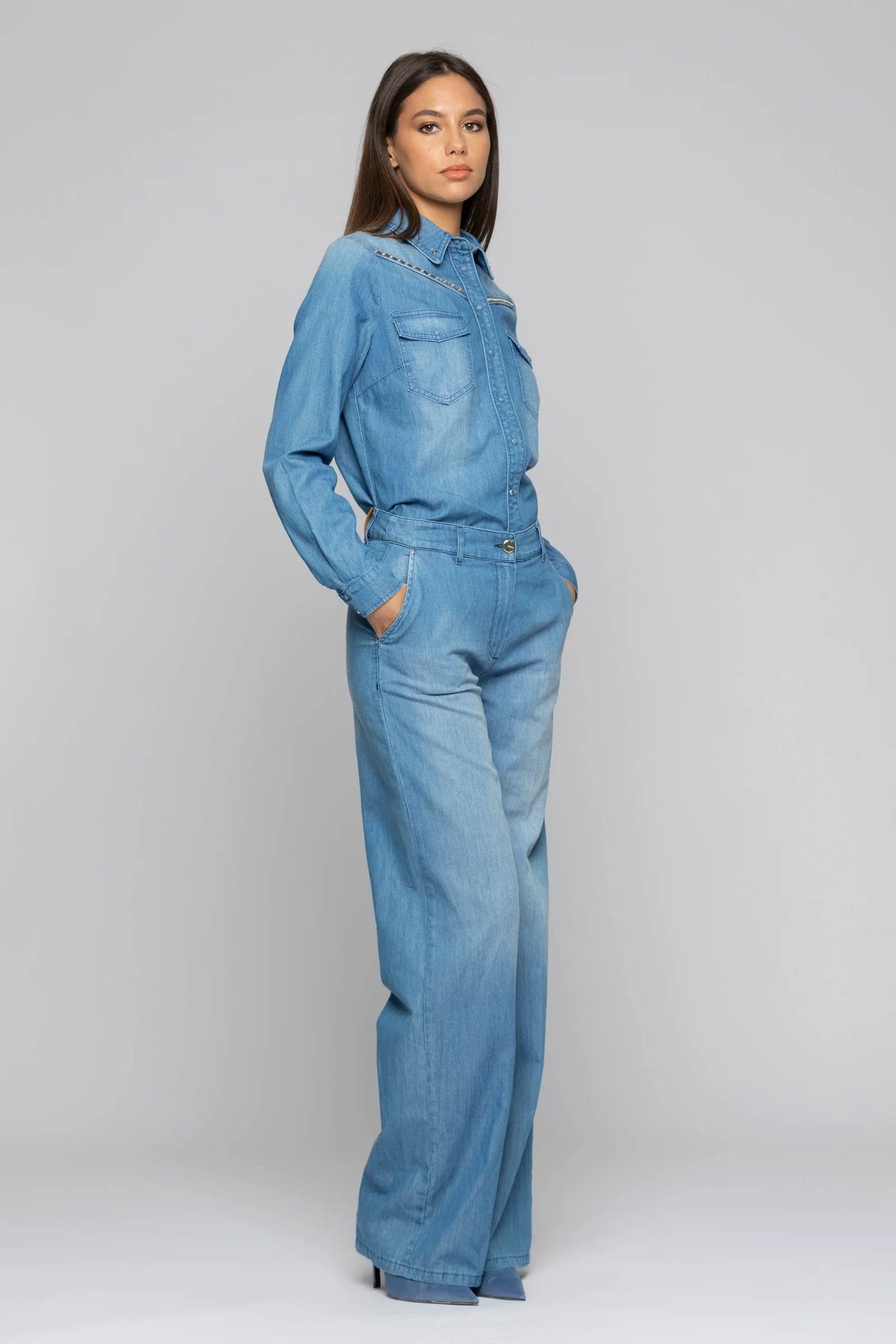 Jeans-dritti-a-vita-alta-con-effetto-used-abele