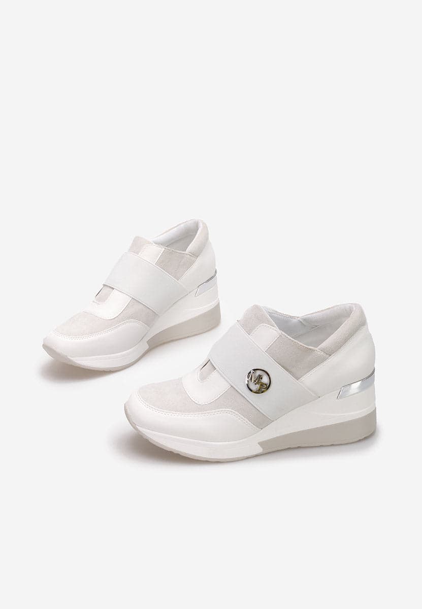 Mina - Sneakers con elastico e zeppa in Sneaker casual Affari di Famiglia - Sant’Angelo a Cupolo, commercioVirtuoso.it
