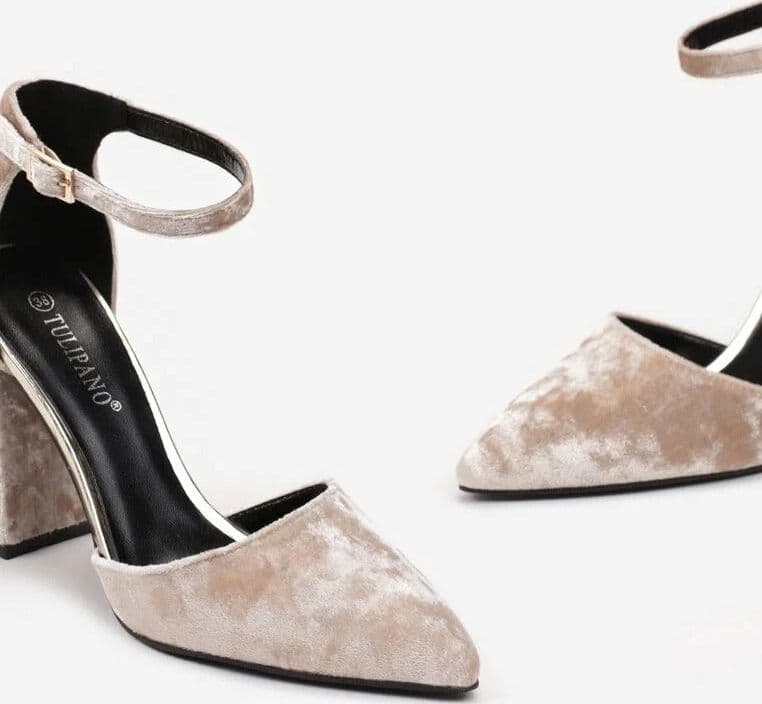 Manuela - Dècolletè in velluto in Scarpe col tacco Affari di Famiglia - Sant’Angelo a Cupolo, commercioVirtuoso.it