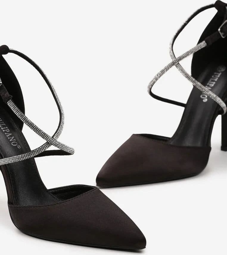 Lovely - Dècolletè Con Cinturino In Strass in Scarpe col tacco Affari di Famiglia - Sant’Angelo a Cupolo, commercioVirtuoso.it