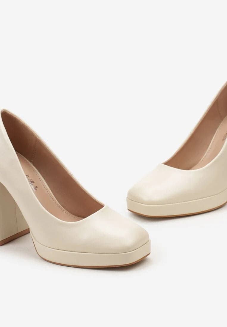 Carola - Dècolletè Con Tacco Alto e Plateau in Scarpe col tacco Affari di Famiglia - Sant’Angelo a Cupolo, commercioVirtuoso.it