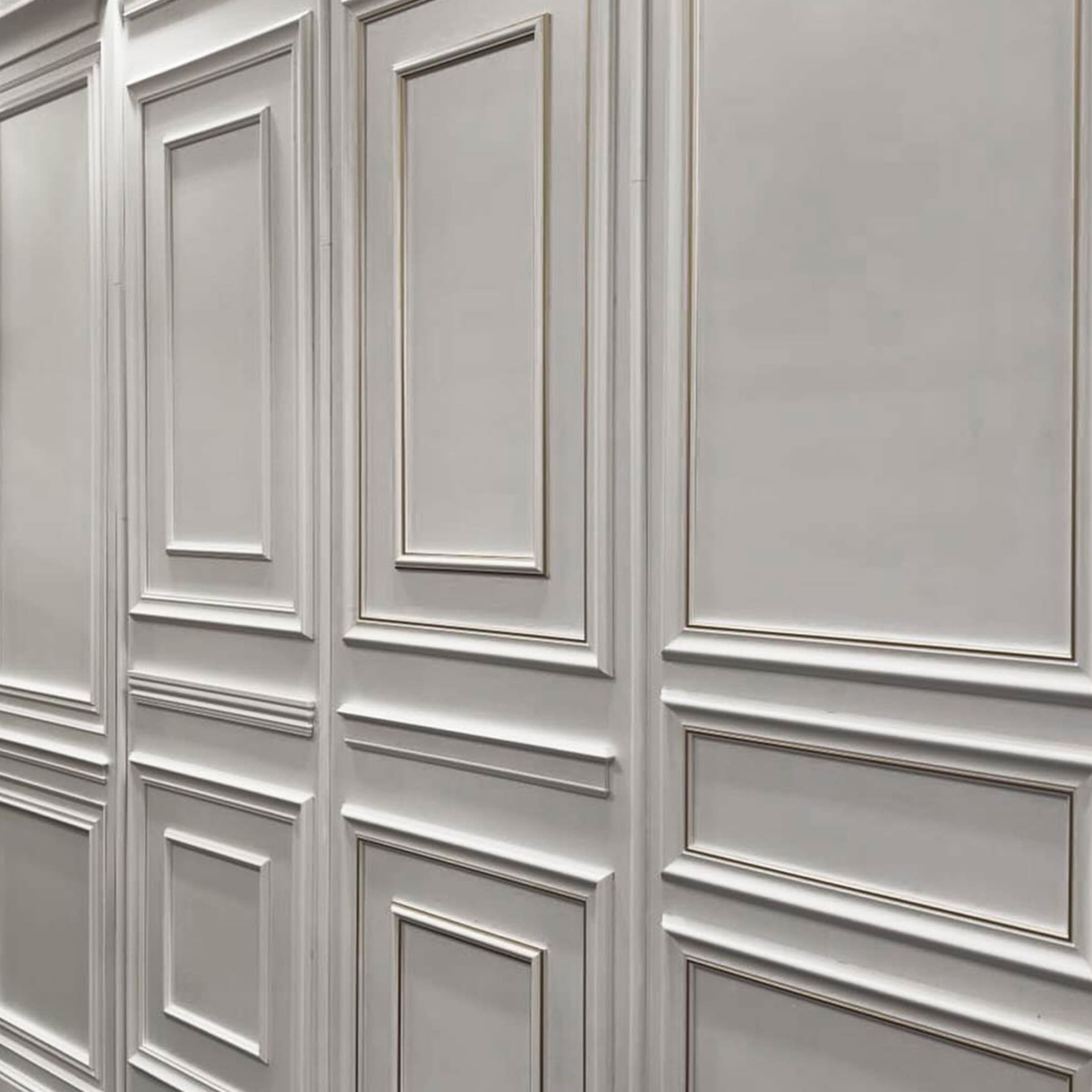 Cornice Bugna Preassemblata per Boiserie in polimeri linea GOLD (filo oro) bianco Avorio 9010 varie dimensioni - Eternal Parquet