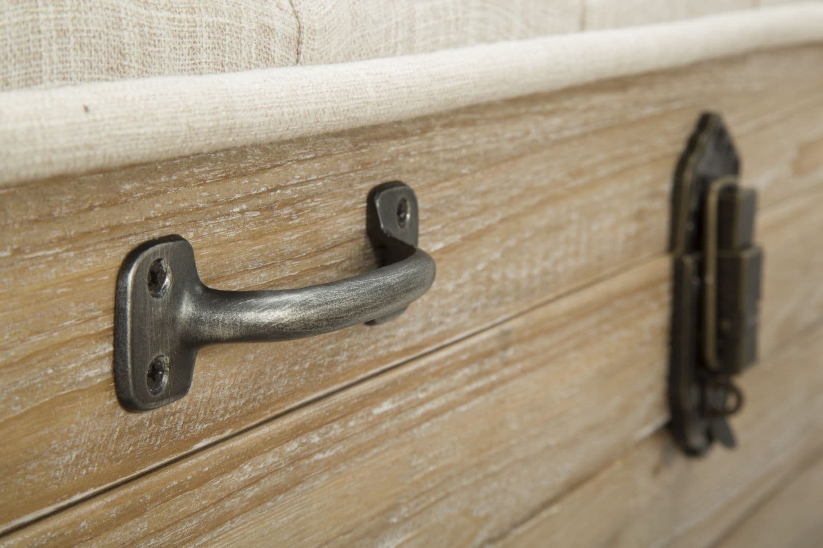 Panca in tessuto con contenitore in legno gambe in ferro per interni set da 2 in Panche contenitore Decor Space - Altamura, commercioVirtuoso.it