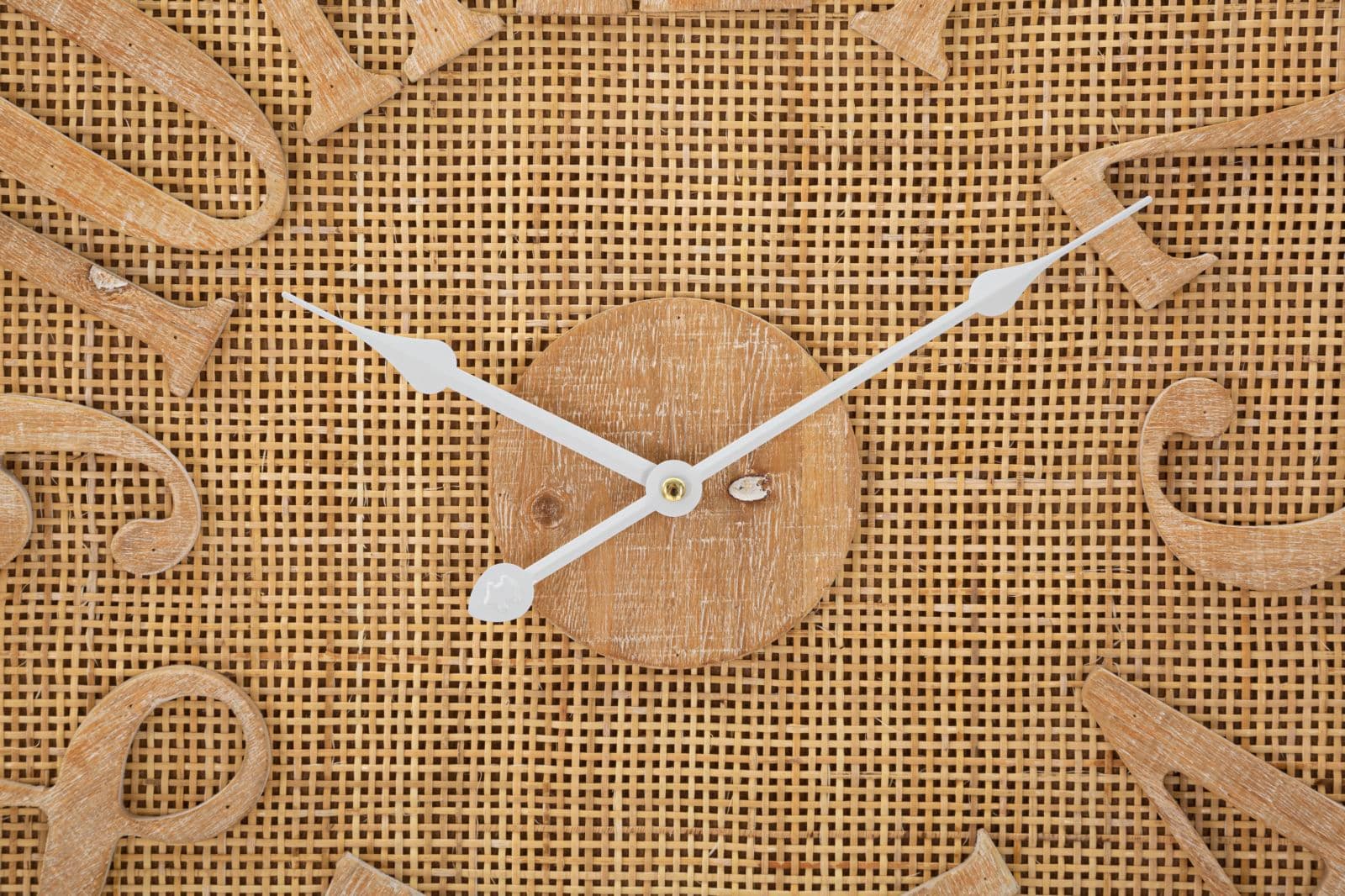 Orologio da parete in rattan e legno MDF per salotto e cucina in Orologi da parete Decor Space - Altamura, commercioVirtuoso.it