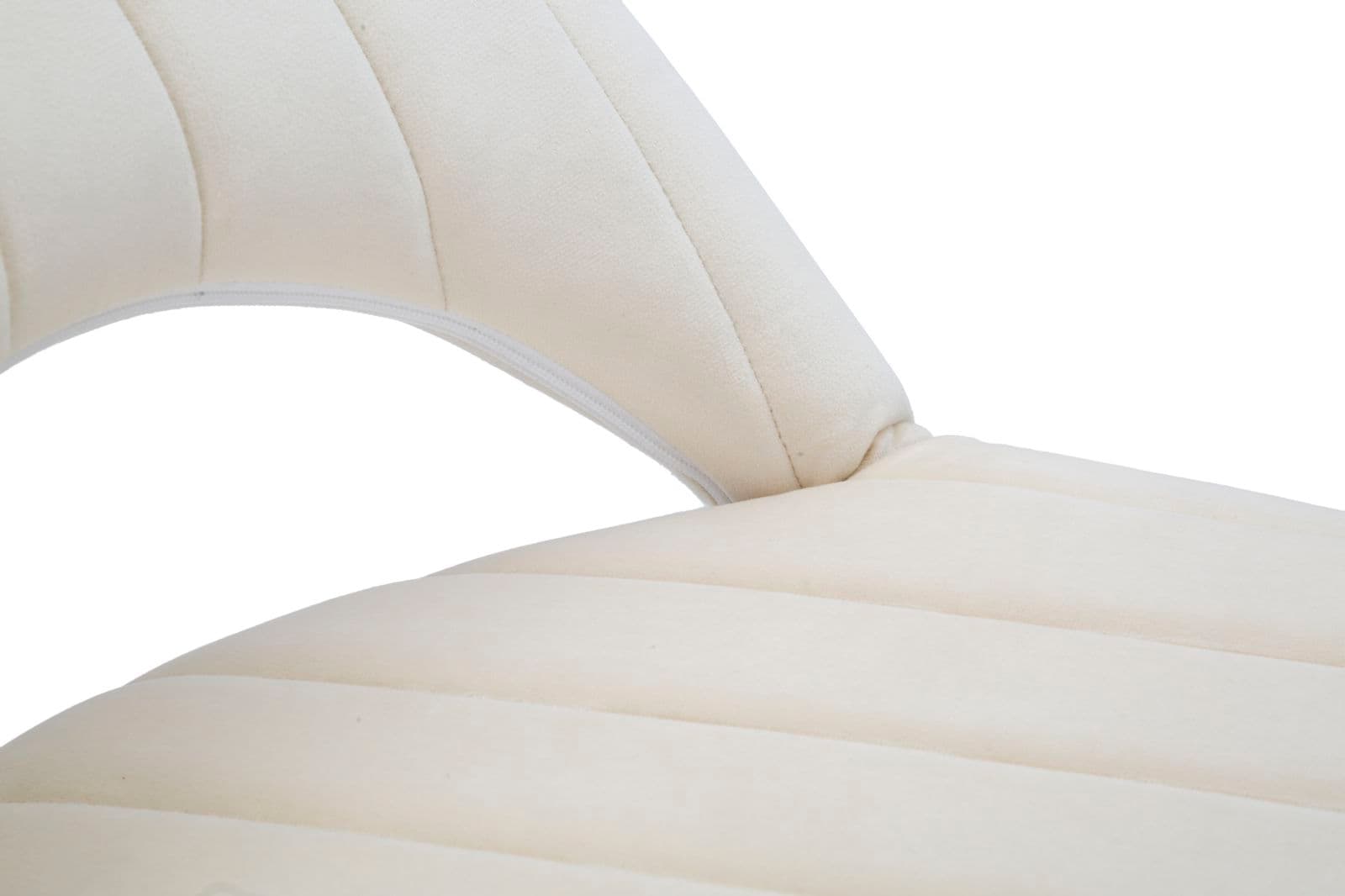 Sedia "Flex" in velluto color crema e gambe in metallo color oro per interni in Sedie Decor Space - Altamura, commercioVirtuoso.it