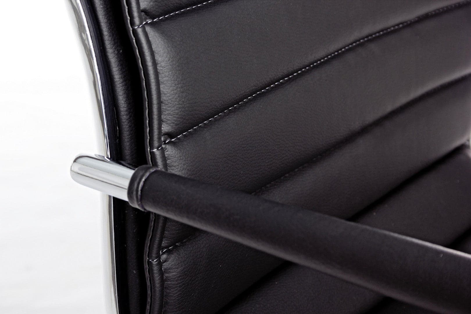 Poltrona "Perth" da ufficio ergonomica con braccioli, altezza regolabile in Poltrone Decor Space - Altamura, commercioVirtuoso.it