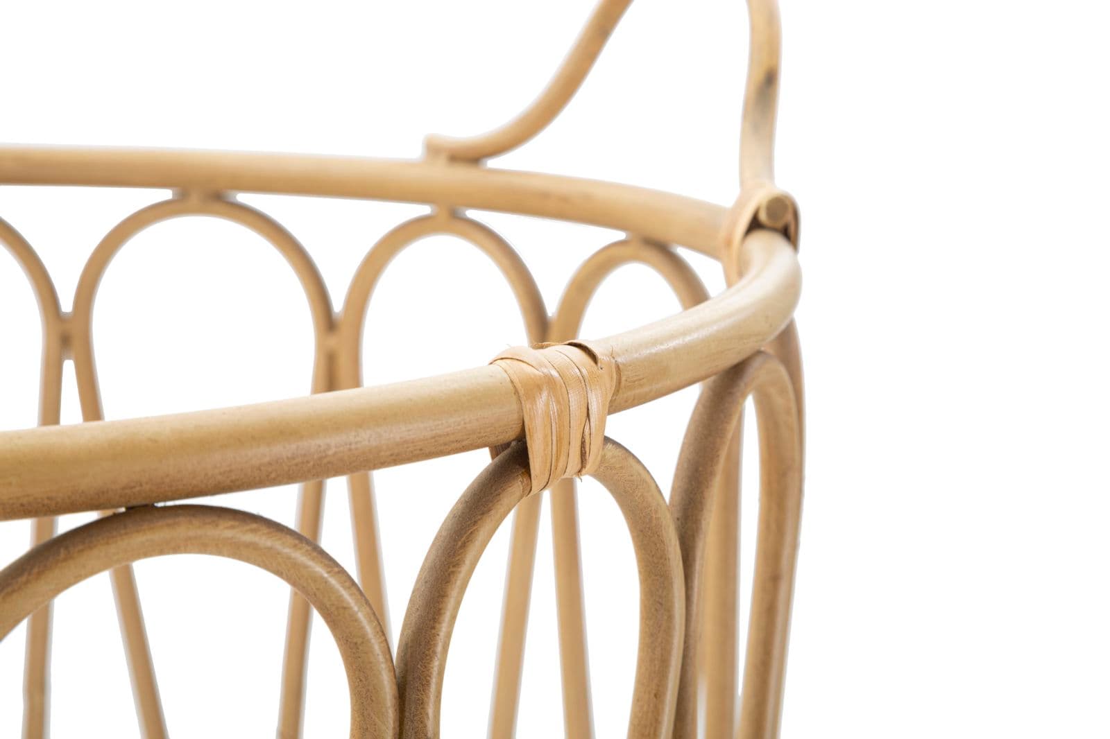 Cesta "Panama" in metallo con maniglie e finiture in rattan per interni in Soprammobili Decor Space - Altamura, commercioVirtuoso.it
