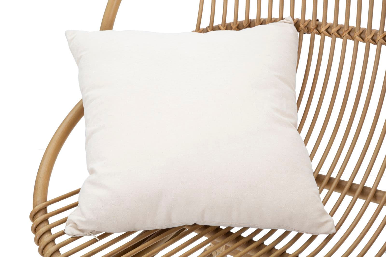 Divanetto "Panama" 2 posti in metallo e rattan con 2 cuscini per interni in Divani Decor Space - Altamura, commercioVirtuoso.it