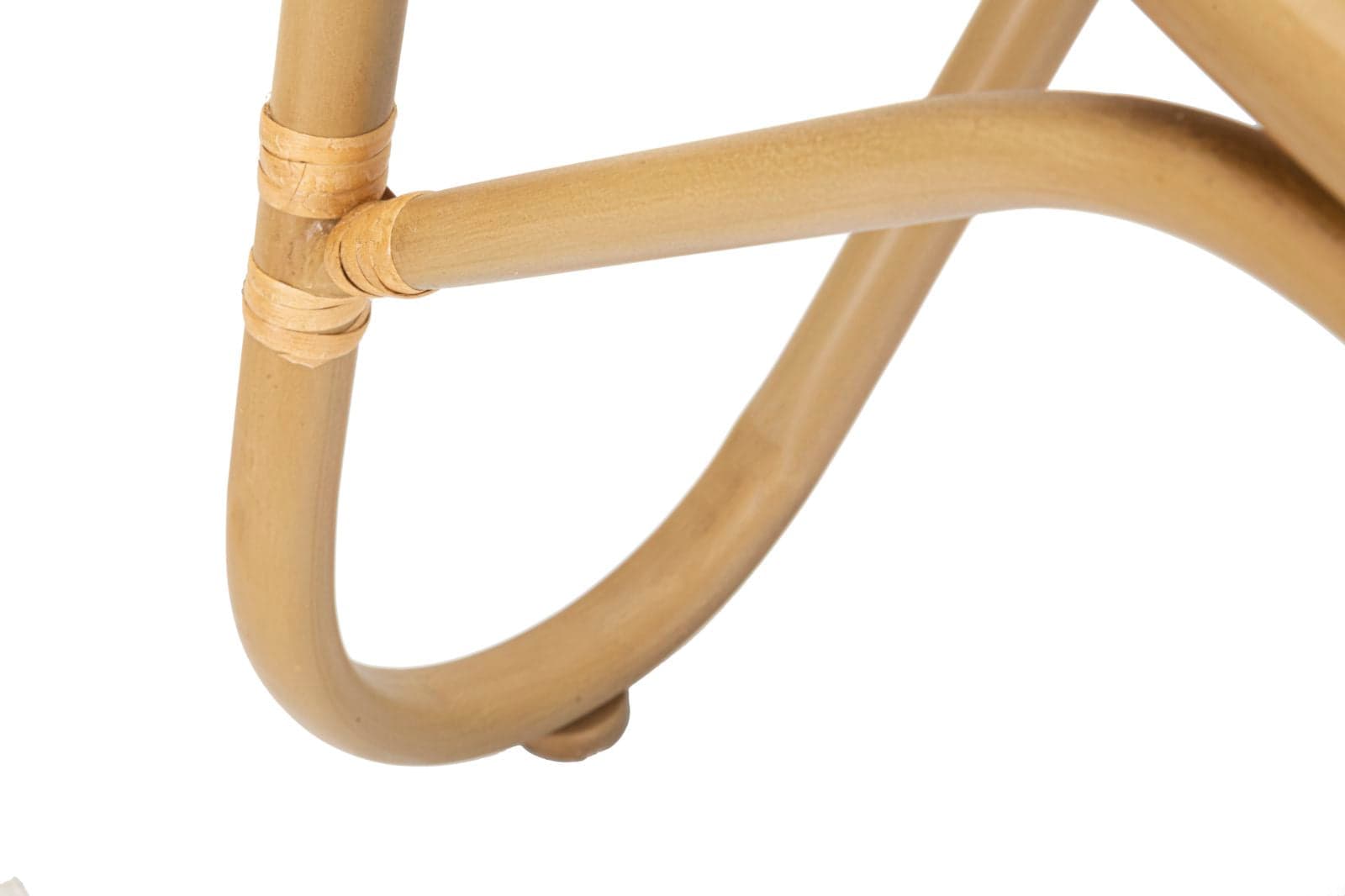 Poltrona "Panama" in metallo e rattan con cuscino per interni in Poltrone Decor Space - Altamura, commercioVirtuoso.it