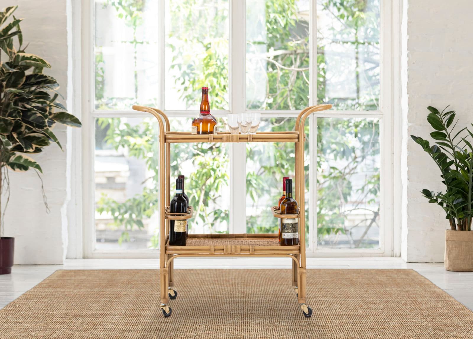 Carrello "Panama" con ruote struttura in metallo e rattan per interni in Console e tavoli da divano Decor Space - Altamura, commercioVirtuoso.it