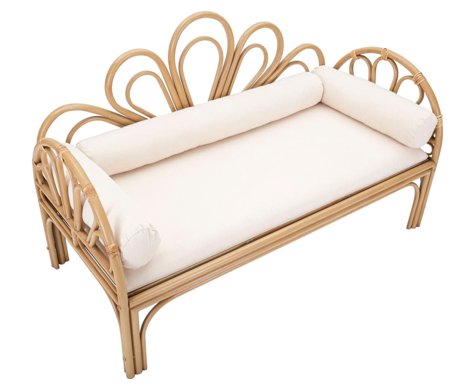 Panca "Panama" con braccioli e schienale in metallo, poliestere e rattan con cuscini per interni in Panche contenitore Decor Space - Altamura, commercioVirtuoso.it