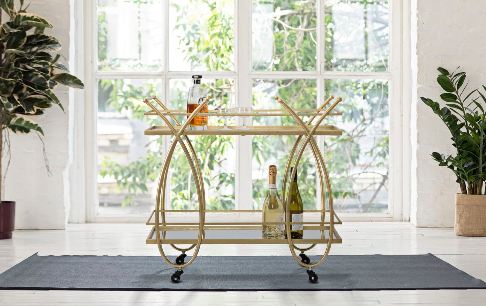 Carrello "Ribbon" struttura in ferro color oro con ruote e 2 ripiani per interni in Panche contenitore Decor Space - Altamura, commercioVirtuoso.it