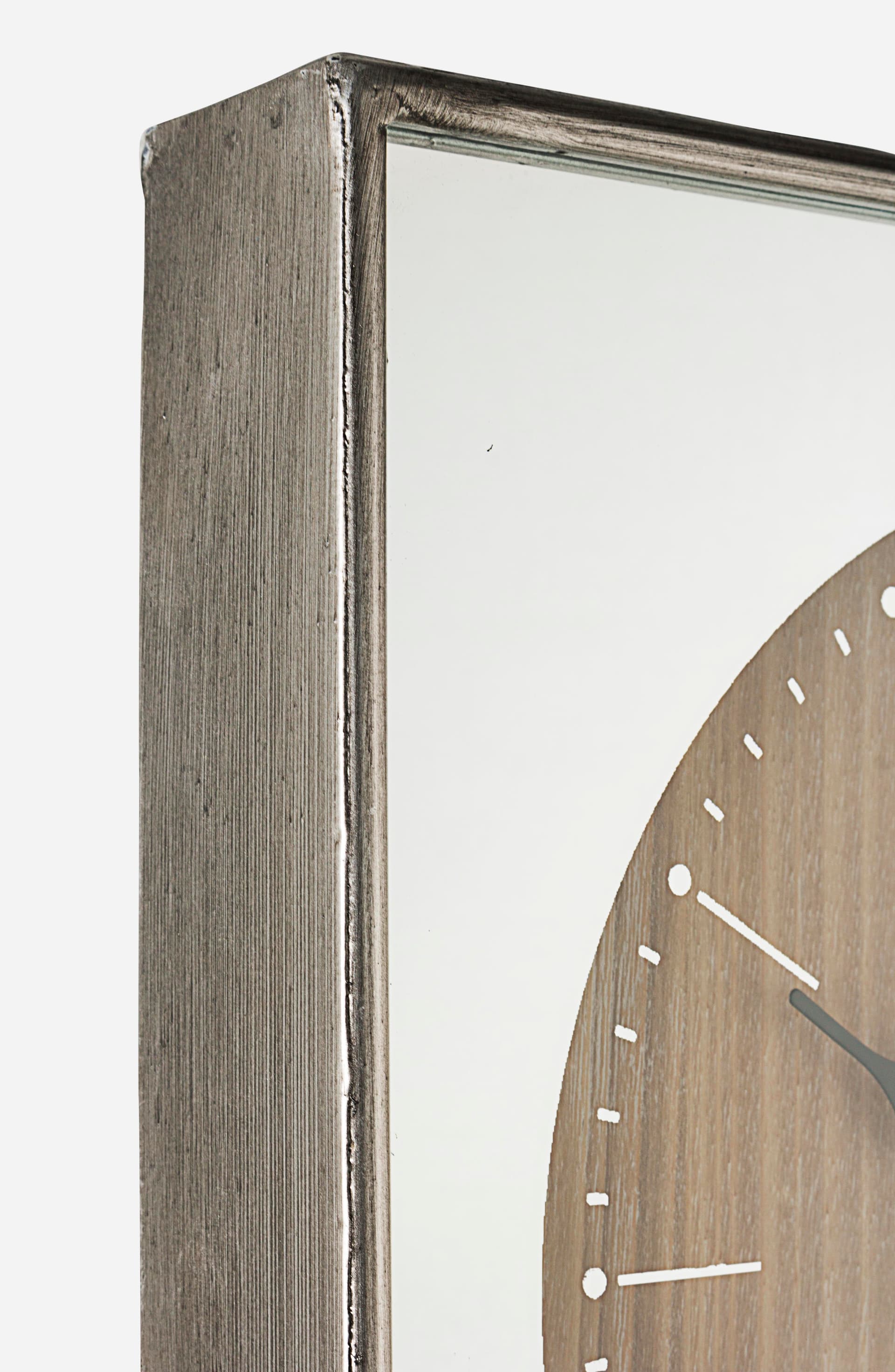Orologio da parete "Ticking" in acciaio a batteria h 35x6x80 cm in Orologi da parete Decor Space - Altamura, commercioVirtuoso.it