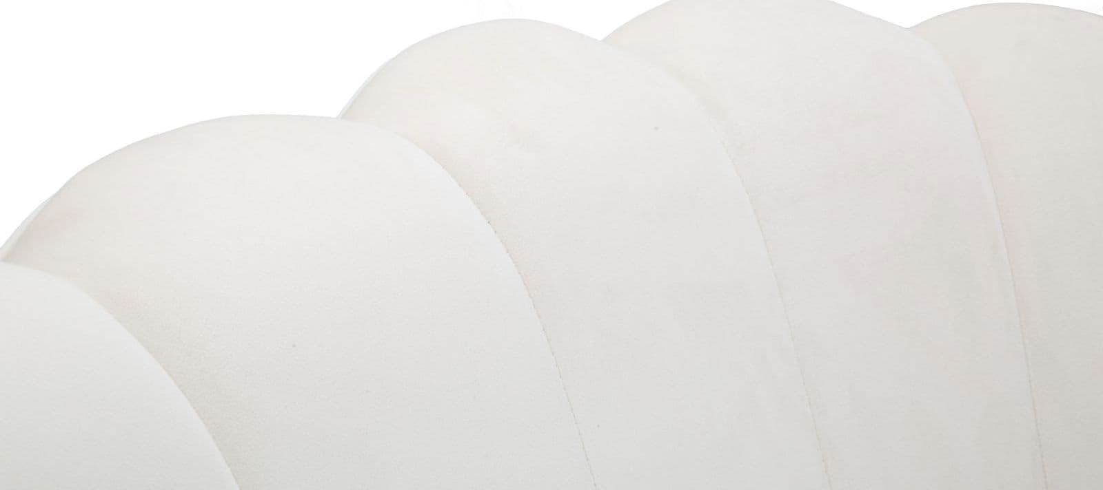 Divanetto "Vienna" 2 posti in velluto color bianco gambe color oro per interni in Divani Decor Space - Altamura, commercioVirtuoso.it