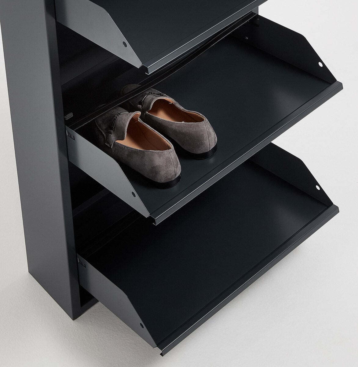 Scarpiera-Slim-in-metallo-Nero-con-ante-basculanti-porta-scarpe-salvaspazio-da-interno