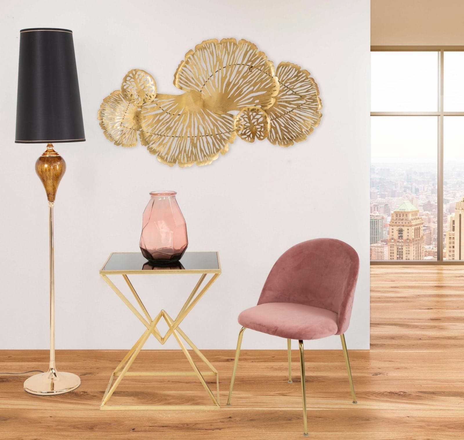 Tavolo da caffè "Piramid" struttura in ferro color oro e vetro per interni in Console e tavoli da divano Decor Space - Altamura, commercioVirtuoso.it