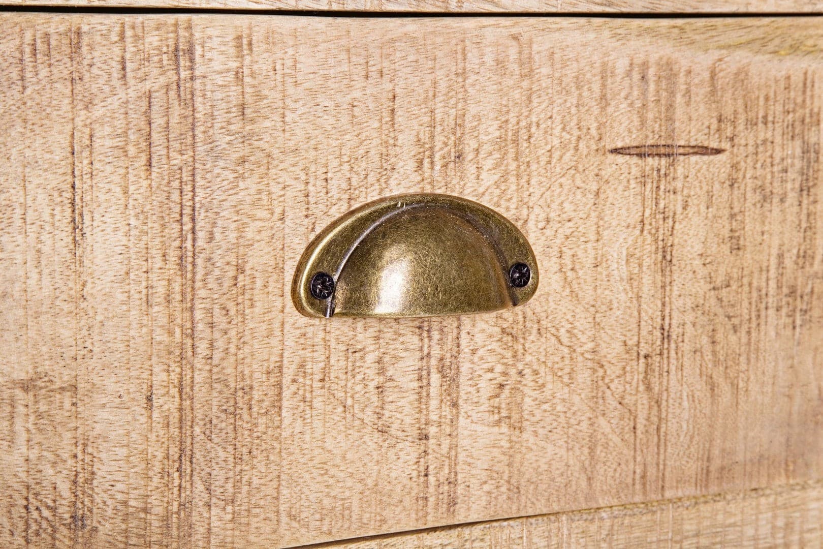 Cassettiera "Tudor" con struttura in mango e base in acciaio, 45 x 35 x110h cm in Cassettiere Decor Space - Altamura, commercioVirtuoso.it