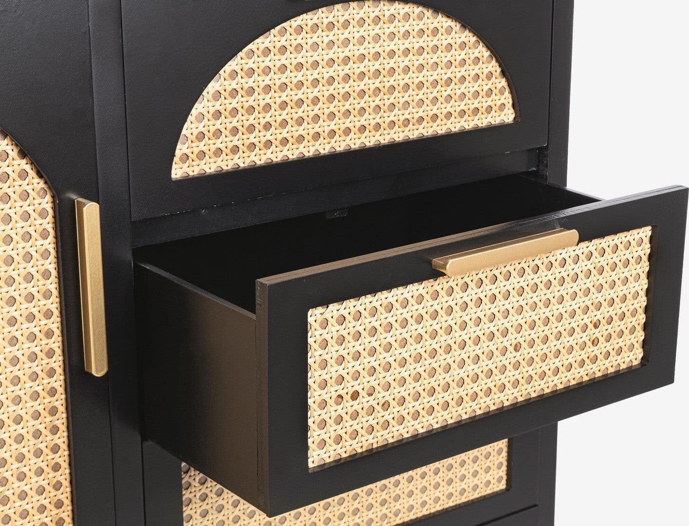 Mobile credenza "Josine" in mdf-legno di pino, inserti in rattan in Credenze Decor Space - Altamura, commercioVirtuoso.it