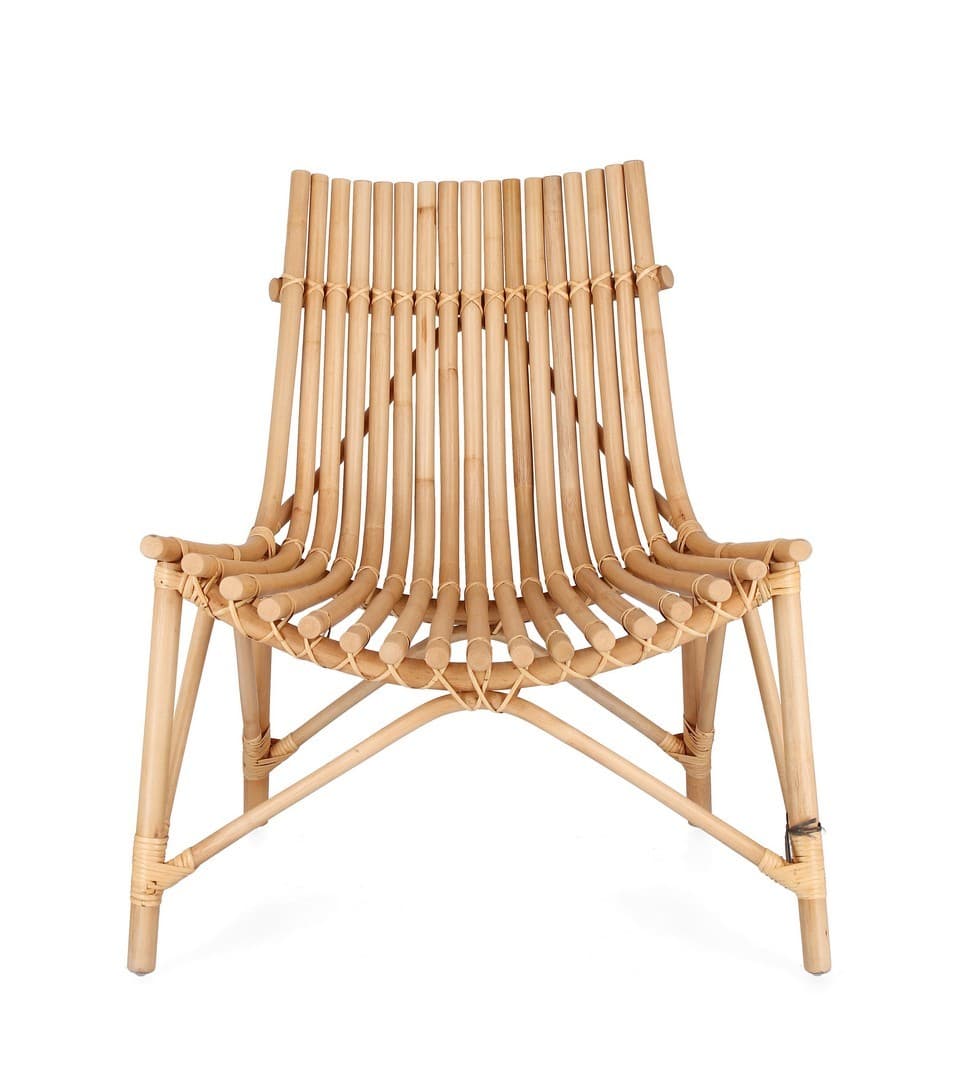 Sedia Lounge "Menendez" in rattan, finitura a base di nitrocellulosa in Sedie Decor Space - Altamura, commercioVirtuoso.it