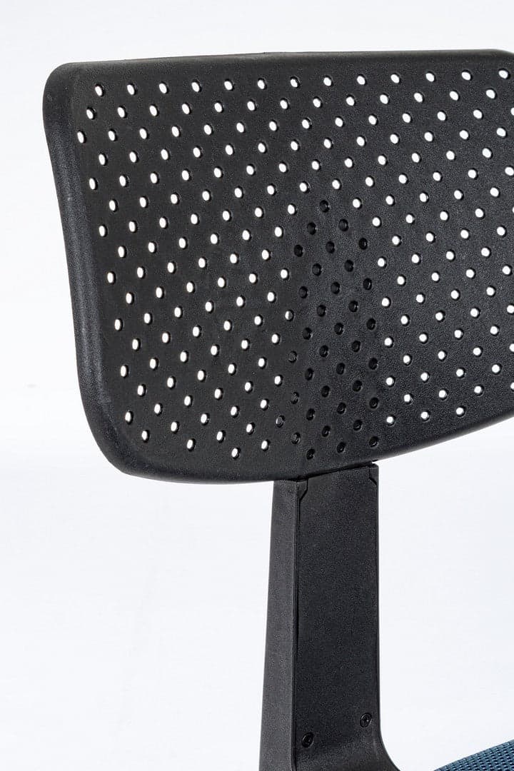Poltrona "Artemis" da ufficio ergonomica con braccioli, altezza regolabile in Poltrone Decor Space - Altamura, commercioVirtuoso.it