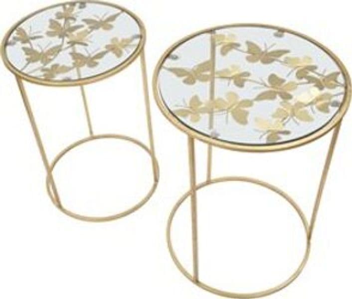 Tavolinetti-coppia-in-metallo-color-oro-ripiano-in-vetro-con-farfalle-per-interni-set-da-2