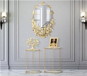 Tavolinetti-coppia-in-metallo-color-oro-ripiano-in-vetro-con-farfalle-per-interni-set-da-2